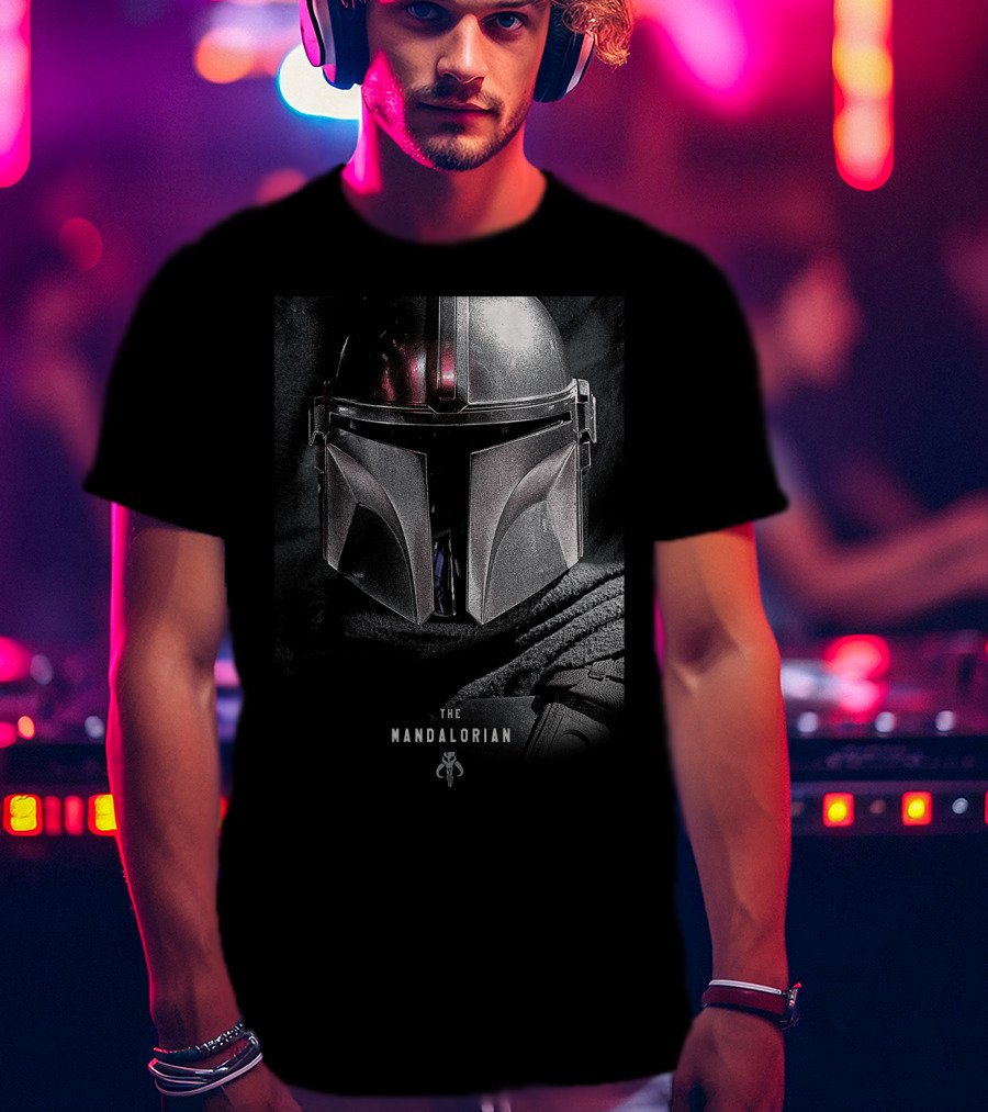 The Mandalorian Shiny Mysterious Star Wars Helmet T-Shirt