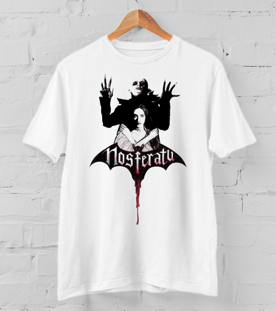 Nosferatu Vampyre Gothic Horror Illustration With Vampire And Woman T-Shirt