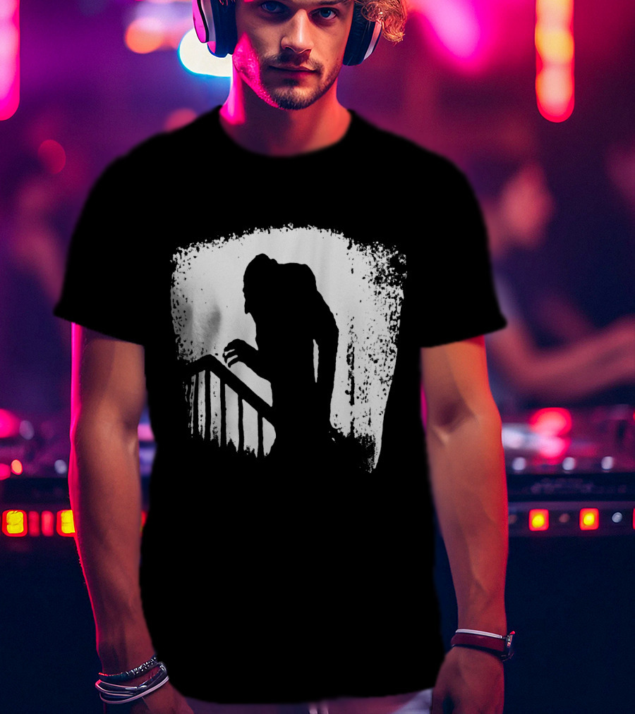 Nosferatu Vintage Horror Silhouette Icon Classic T-Shirt