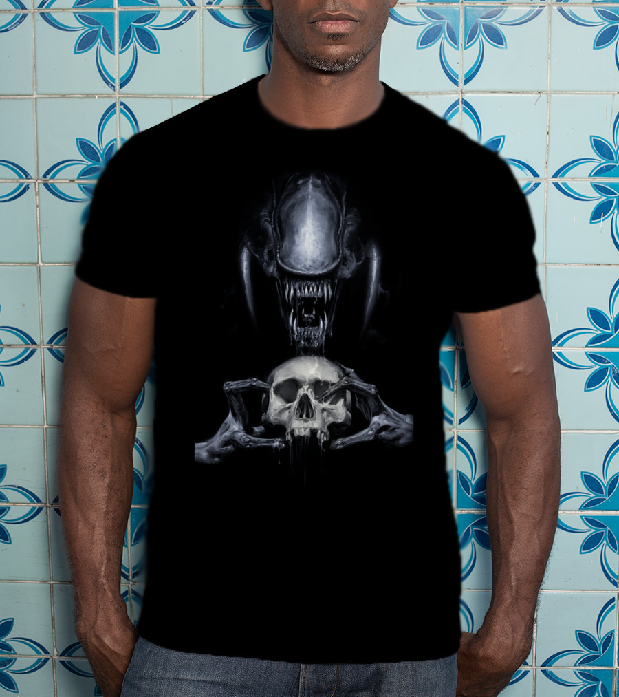 Aliens Fire And Stone Skull And Creature Duel T-Shirt