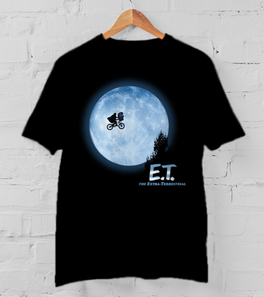 E.T. The Extra-Terrestrial Bicycle Silhouette Against Full Moon T-Shirt
