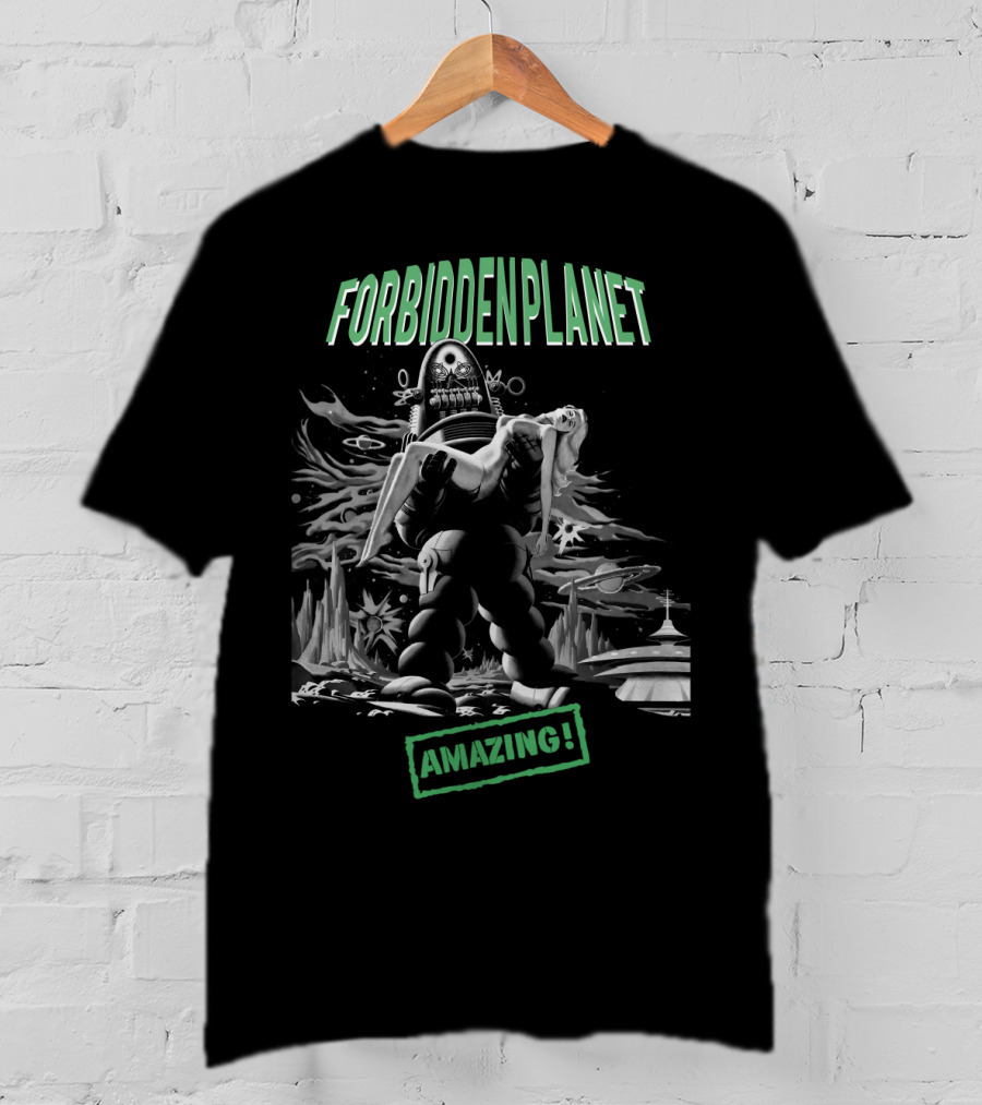 Forbidden Planet Amazing Robot Carrying Woman Retro Sci-Fi Scene T-Shirt