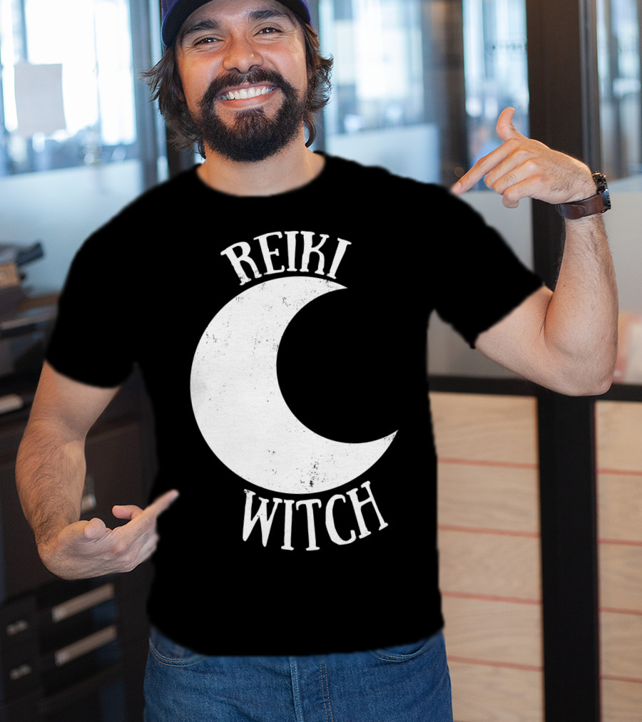 Reiki Witch Moon Crescent T-Shirt
