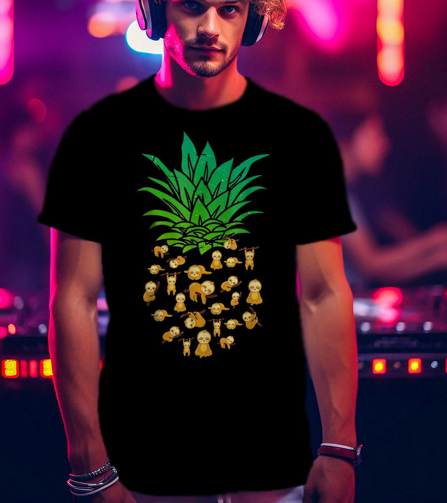 Sloth Lovers Cute Yoga Pineapple T-Shirt