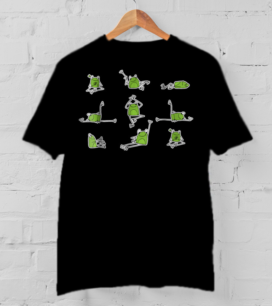 Frog Yoga Cool Yoga Frog On Mat Poses T-Shirt