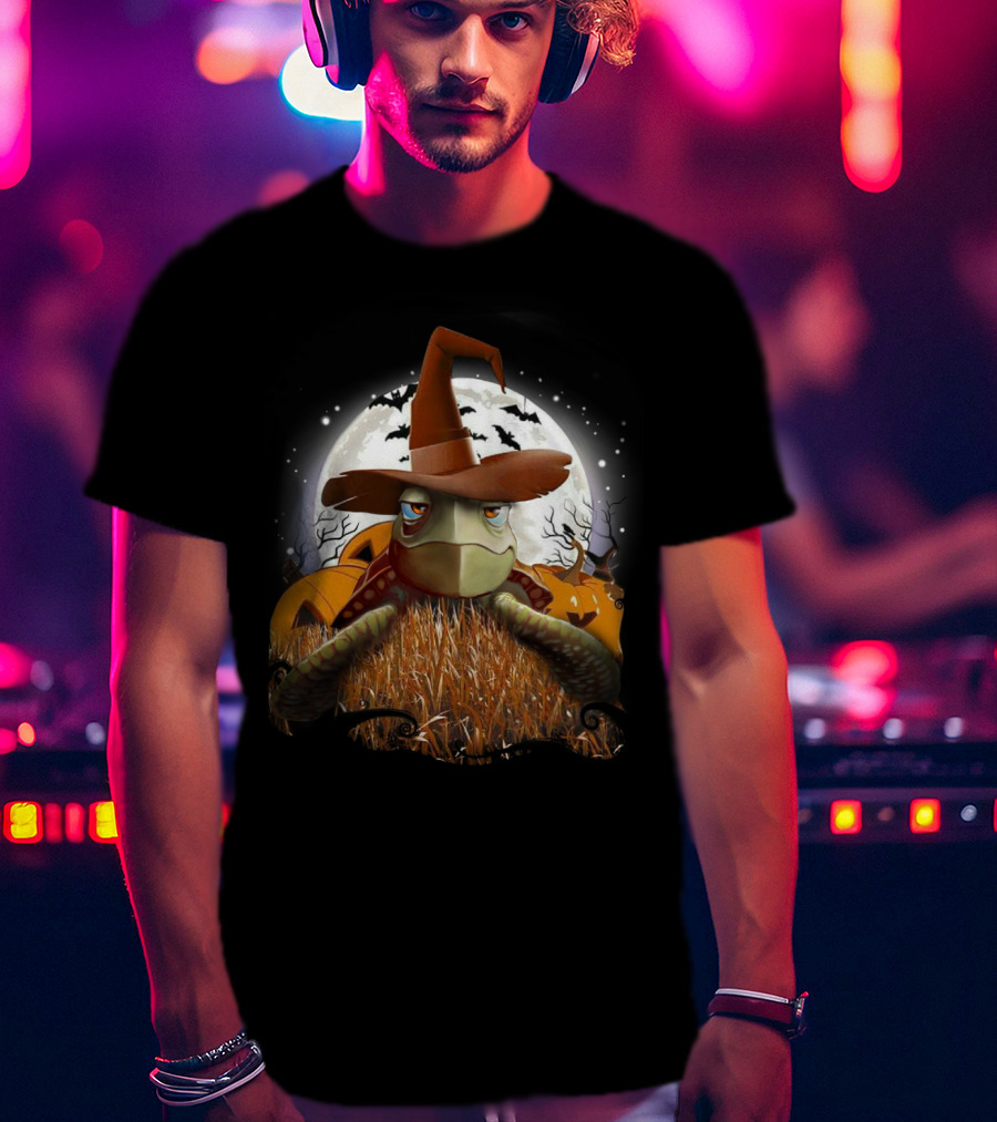 Halloween Turtle In Witch Hat Moonlit Pumpkin Patch T-Shirt