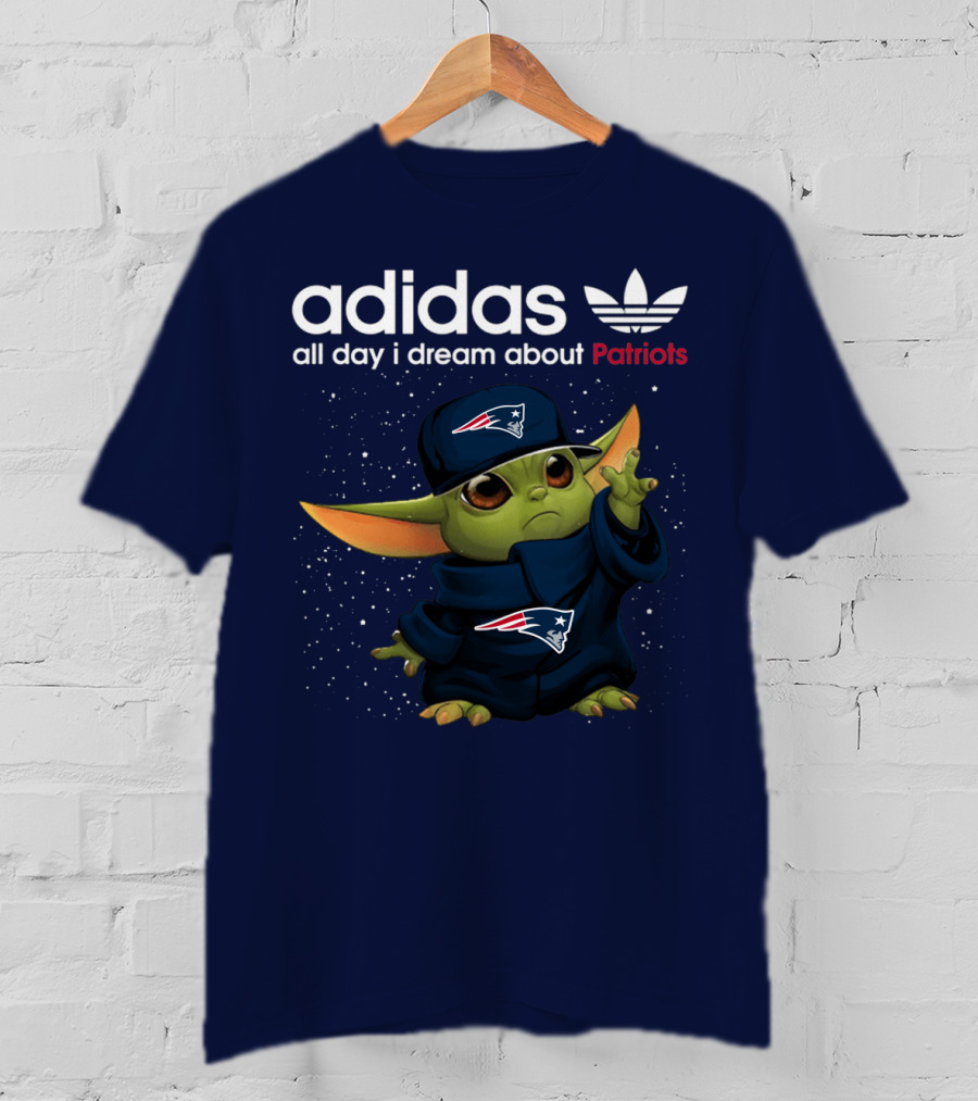 All Day I Dream About Patriots Yoda T-Shirt