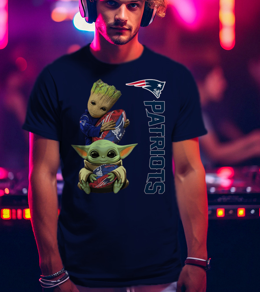 Patriots Groot And Baby Yoda With New England Football T-Shirt