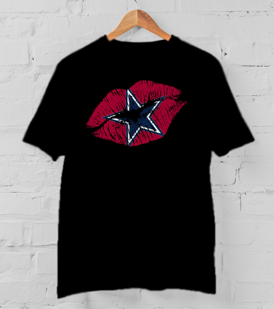 Dallas Cowboys Lips Star Background Black Red Blue T-Shirt