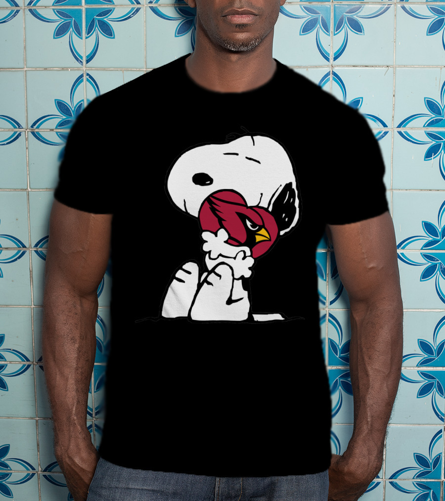 Snoopy Hugging Arizona Cardinals Heart T-Shirt