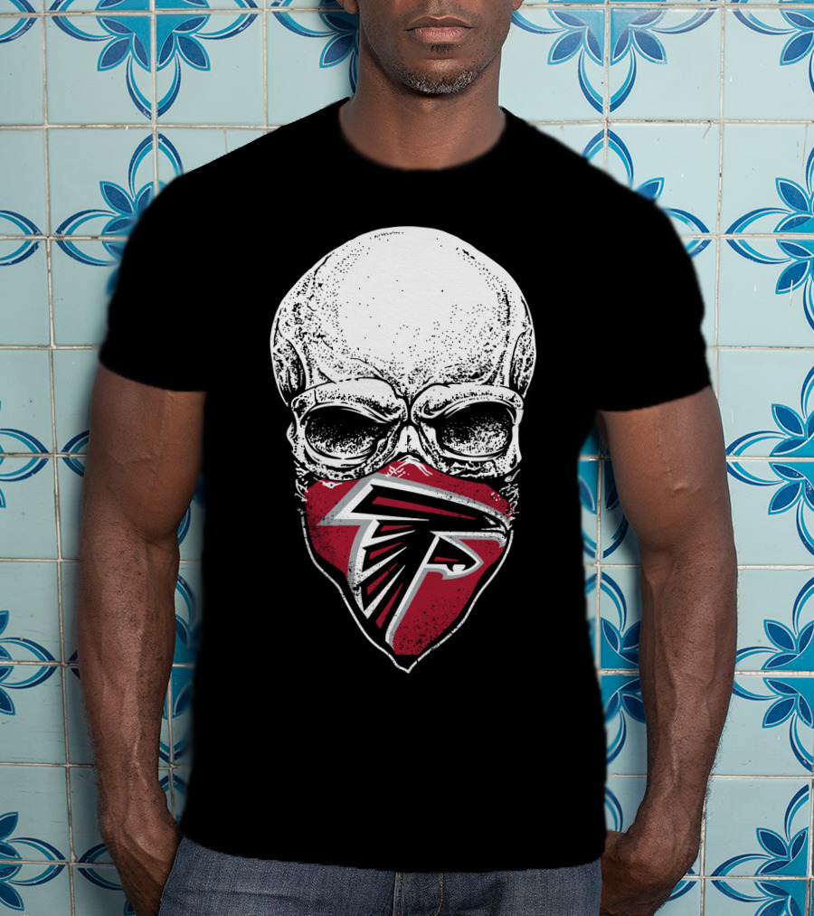Atlanta Falcons Skull Bandana T-Shirt