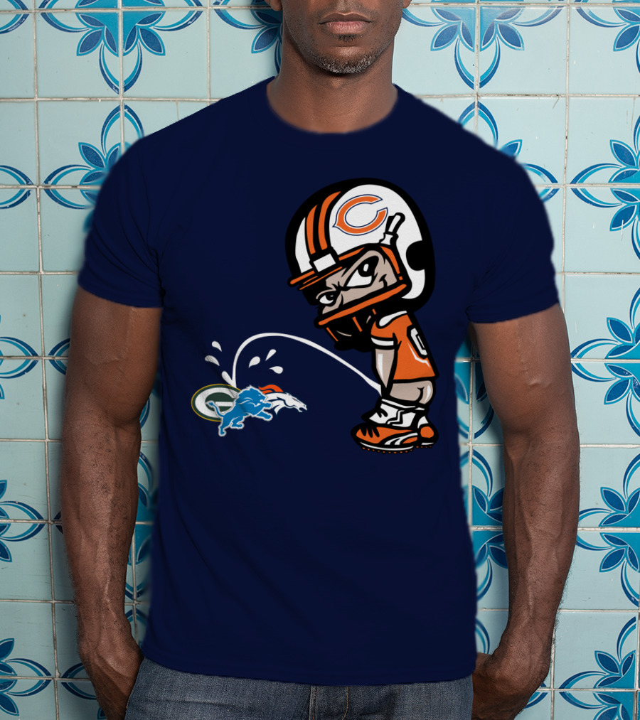 Chicago Bears Player Helmet Packers And Broncos Rivalry T-Shirt