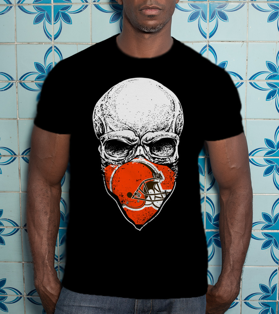 Cleveland Browns Skull With Helmet T-Shirt