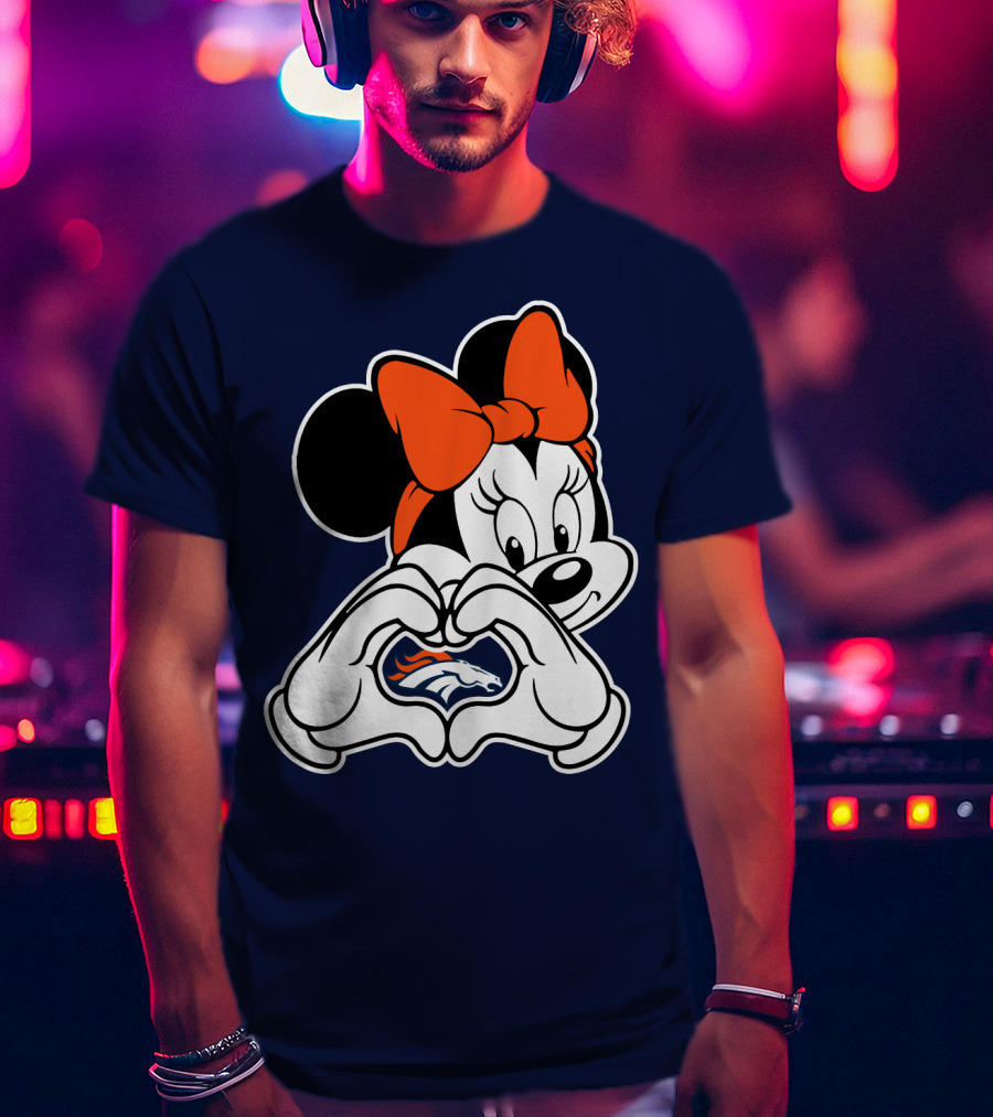 Minnie Mouse Heart Hands Denver Broncos T-Shirt