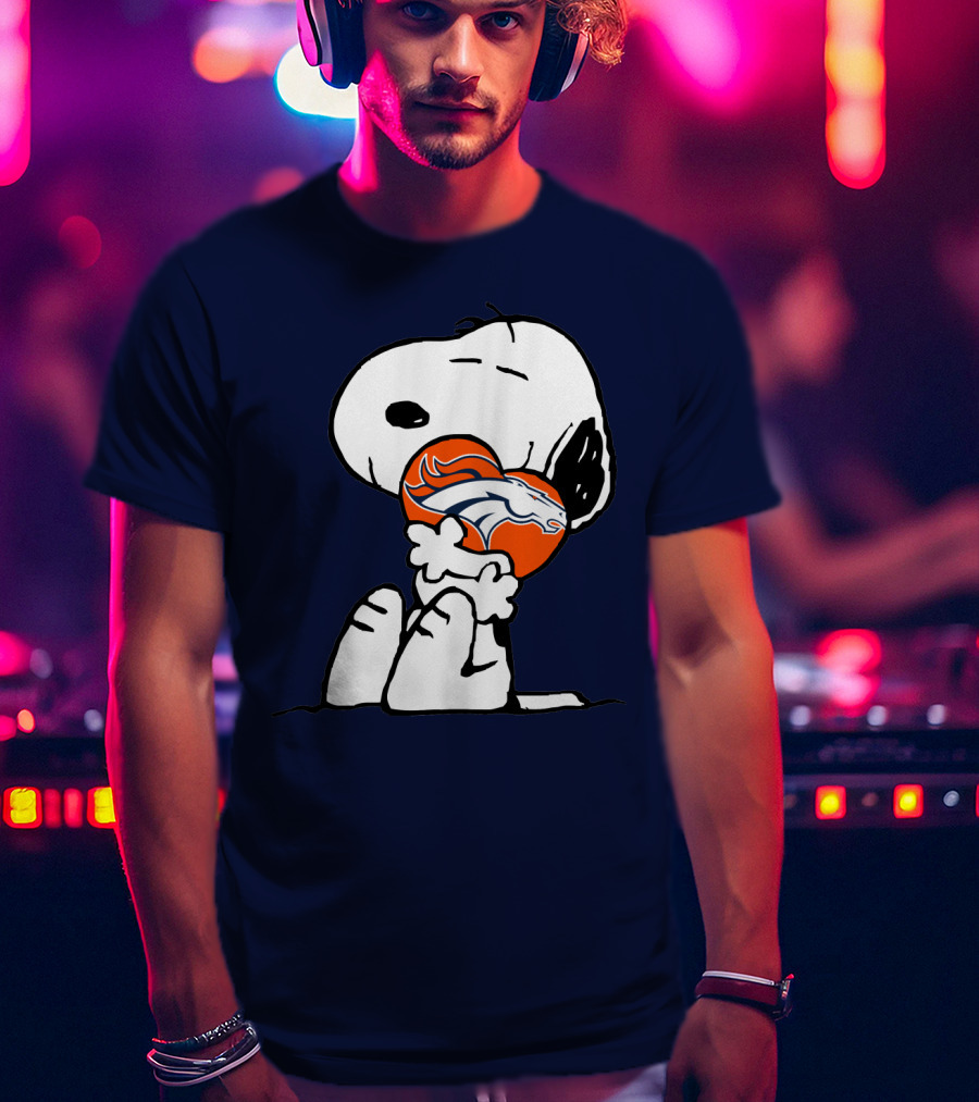 Denver Broncos Snoopy Hugging Football T-Shirt