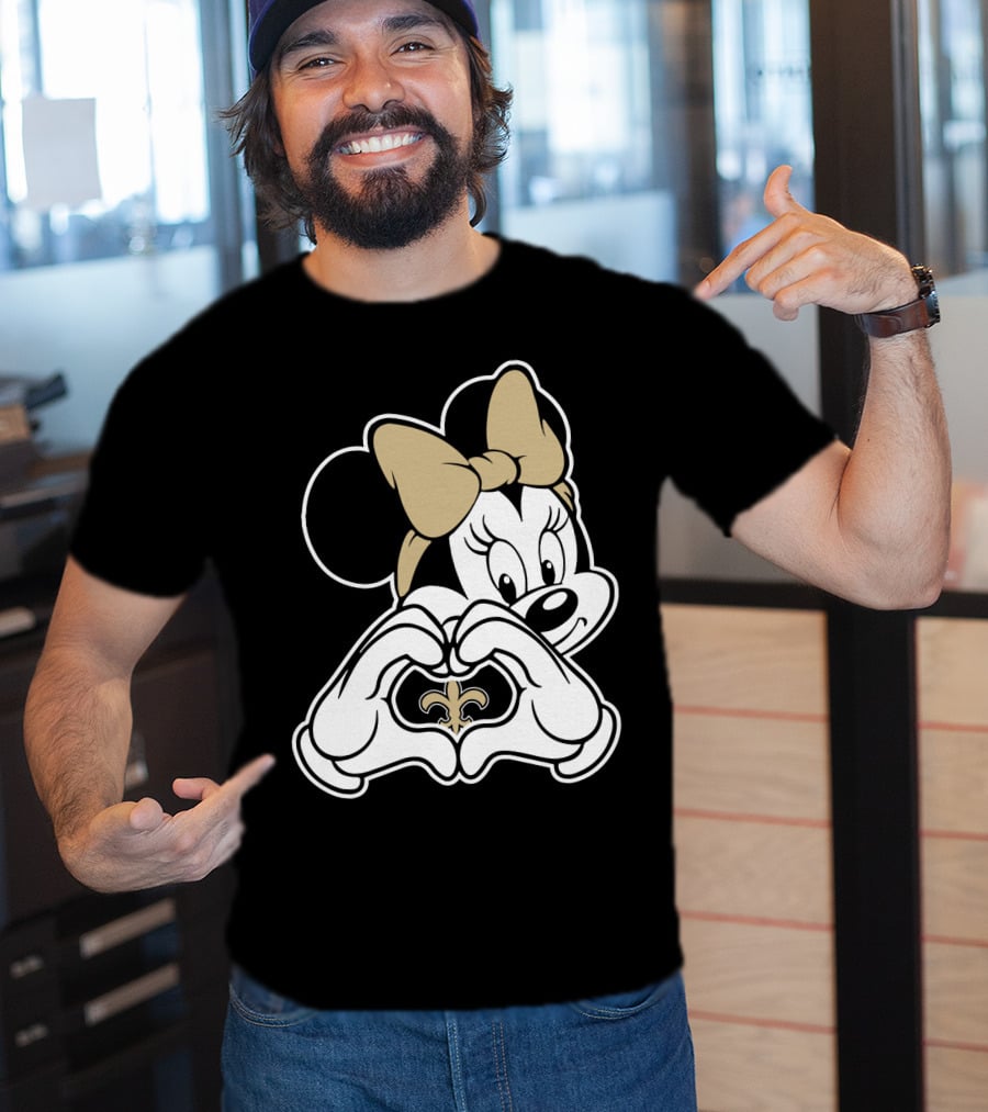 Minnie Mouse Heart Hands New Orleans Saints T-Shirt