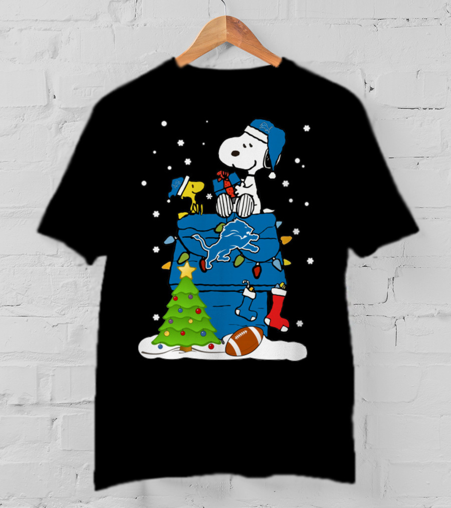 Detroit Lions Snoopy Christmas Football House With Tree And Stockings T-Shirt