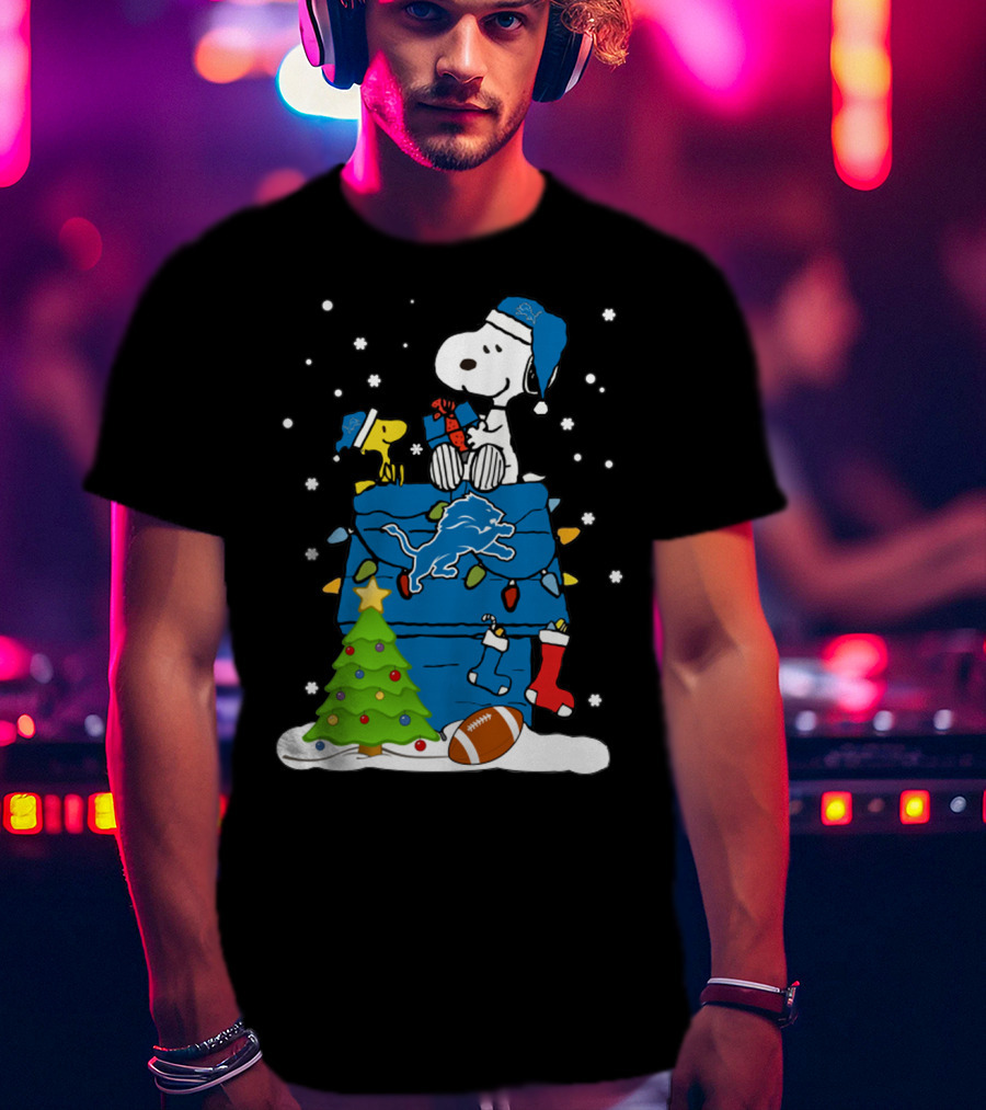 Detroit Lions Snoopy Christmas Football House With Tree And Stockings T-Shirt