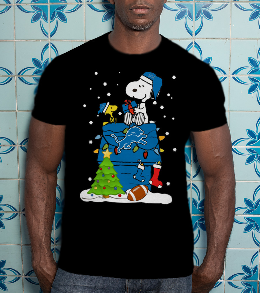 Detroit Lions Snoopy Christmas Football House With Tree And Stockings T-Shirt