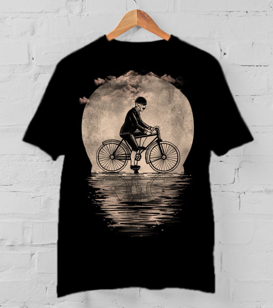 Live To Ride Cloudy Reflection Vintage Cyclist T-Shirt