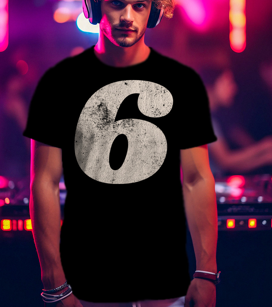 Vintagestyle Number 6 Distressed Retro Look T-Shirt