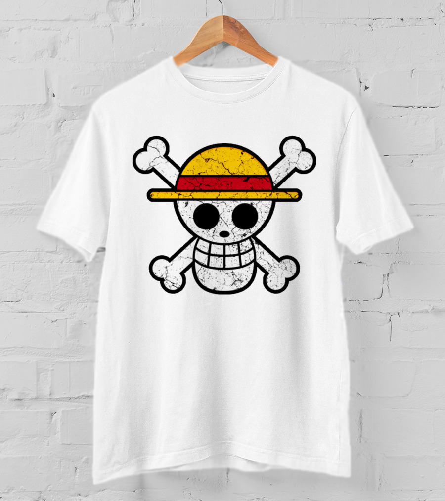 Vintage One Piece Jolly Roger Skull Wearing Straw Hat T-Shirt