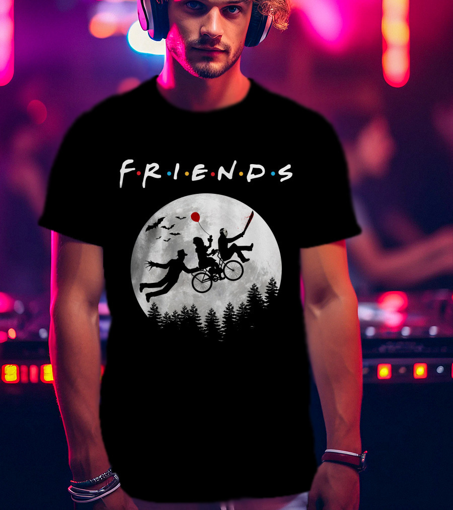 Friends Halloween Horror Movies Iconic Characters Full Moon Scene T-Shirt