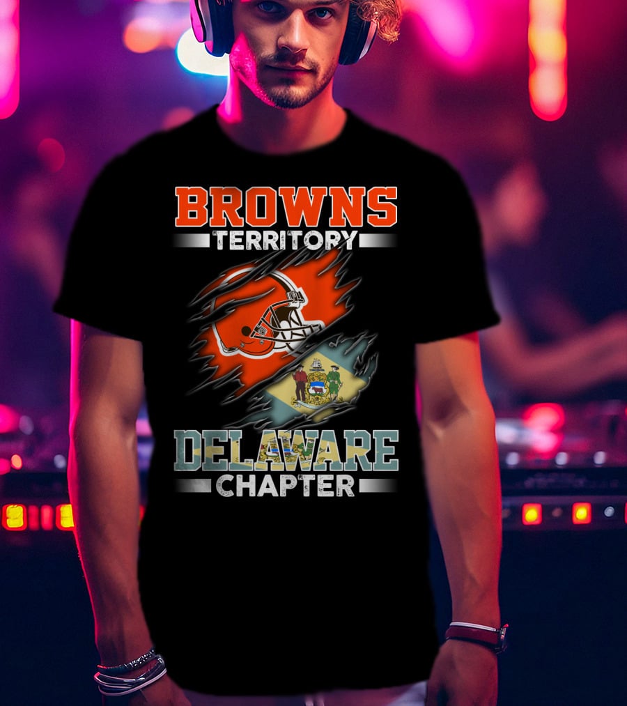 BROWNS Territory Delaware Chapter Football Helmet State Flag T-Shirt