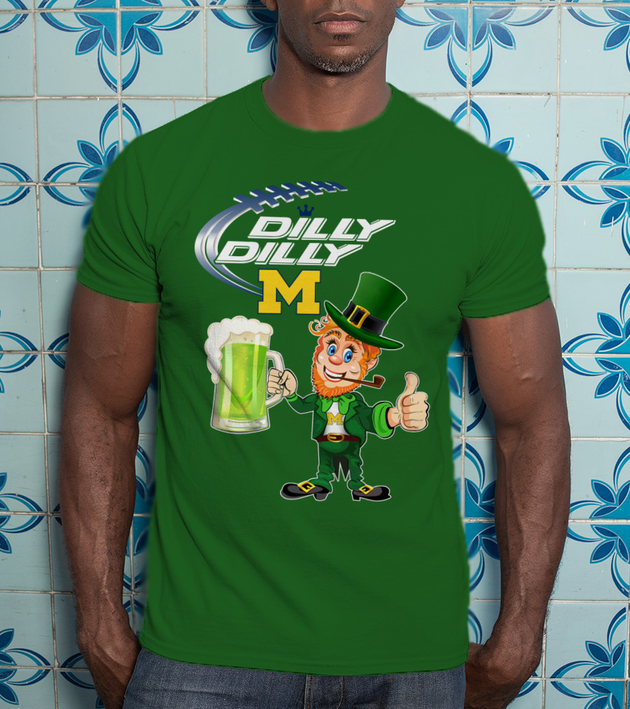 Dilly Dilly M Patrick Football Leprechaun With Green Beer T-Shirt