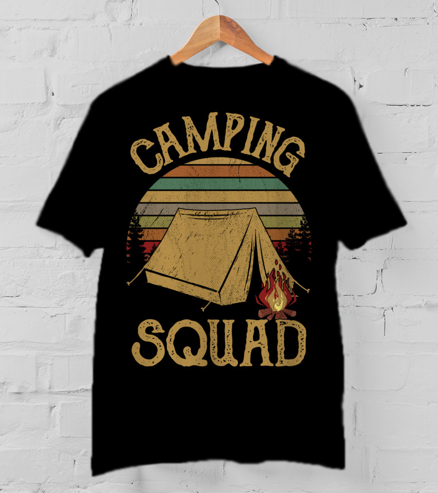 CAMPING SQUAD Vintage Campfire Tent Retro Sunset T-Shirt