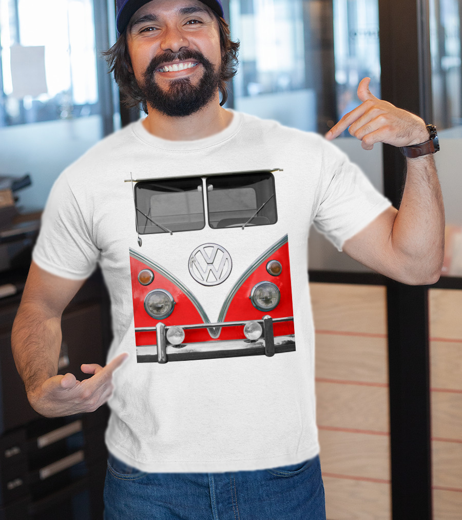 Volkswagen Camper Van Front Red And White Classic T-Shirt