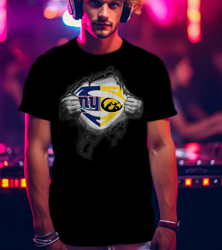 New York Giants Iowa Hawkeyes Superman Logo Tear T-Shirt