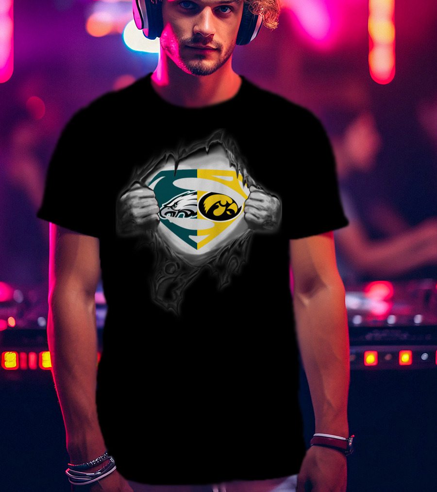 Philadelphia Eagles Iowa Hawkeyes Superman Logo Fusion T-Shirt