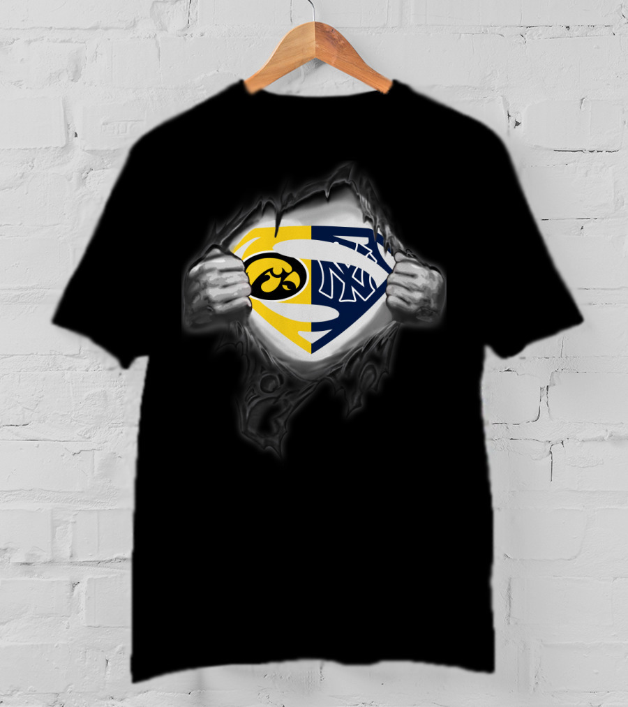 Hawkeyes New York Yankees Superman Shield Crossover T-Shirt