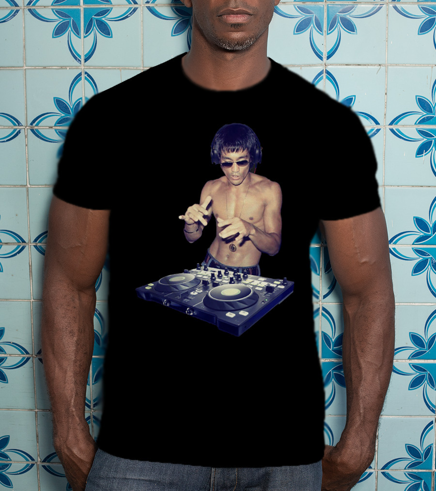 Bruce Lee DJ Mixing Martial Arts Humor Gym MMA Training T-Shirt