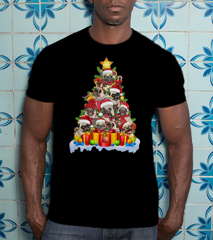 Pug Christmas Tree With Santa Hats And Presents T-Shirt