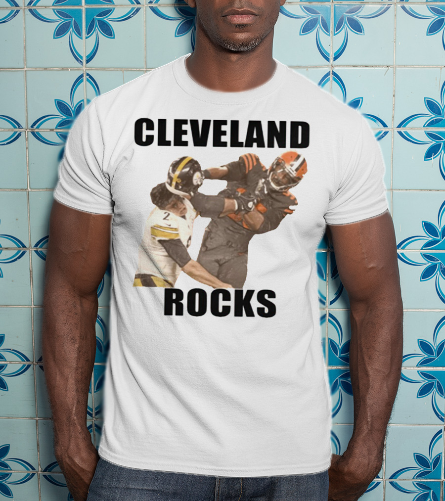 Cleveland Rocks Rudolph Started It Football Rivalry Clash T-Shirt