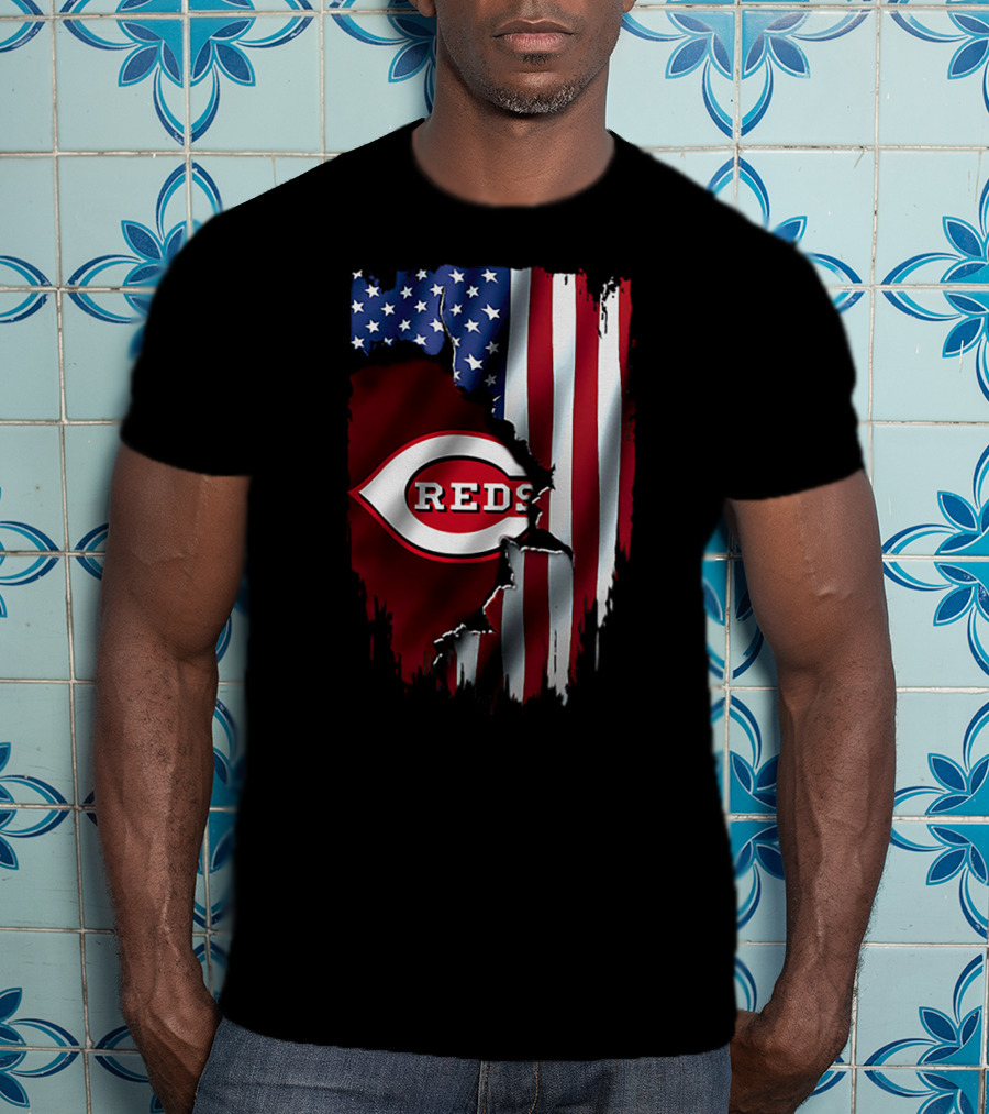 Cincinnati Reds American Flag Iconic Logo T-Shirt