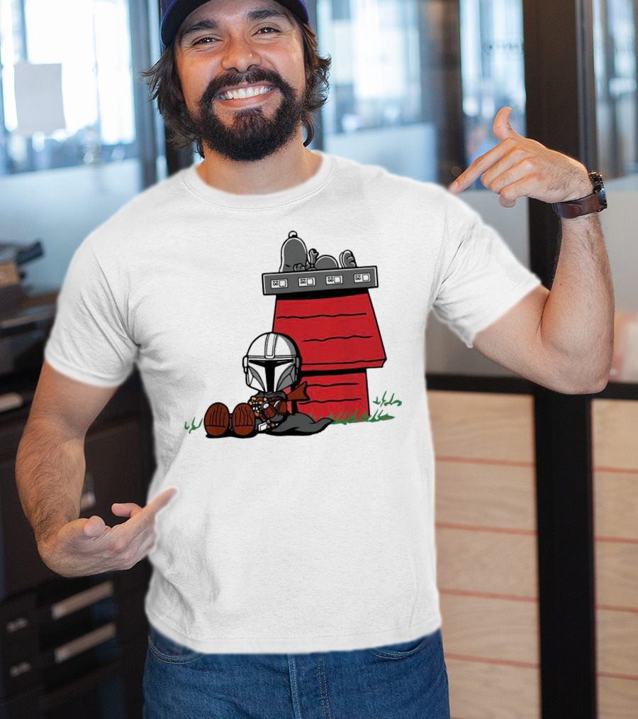 The Mandalorian And Snoopy House Crossover T-Shirt