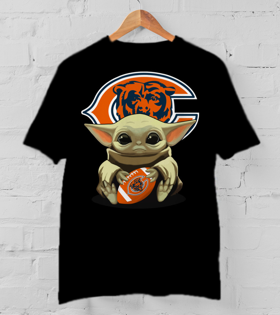 Baby Yoda Chicago Bears Football T-Shirt