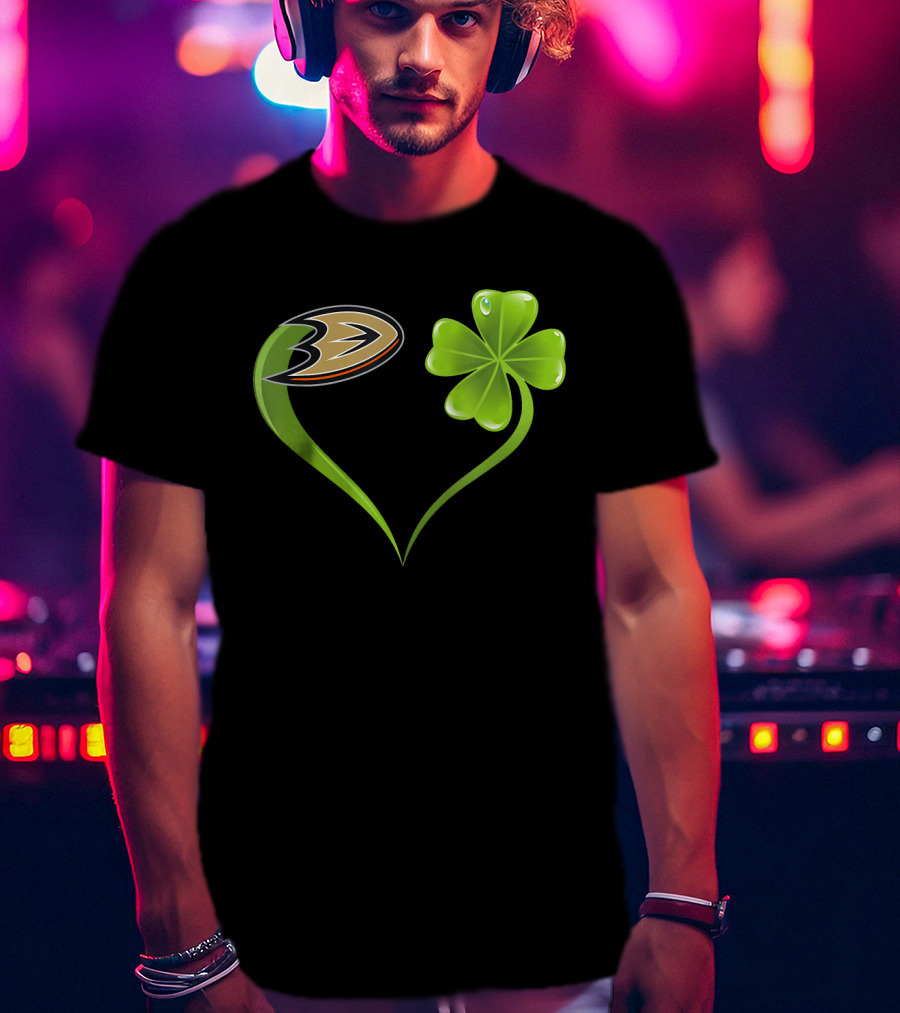 St Patrick's Day Anaheim Ducks Shamrock Heart T-Shirt