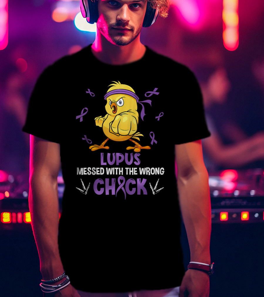 Lupus Messed With The Wrong Chick Purple Ribbon Fighting Bird T-Shirt