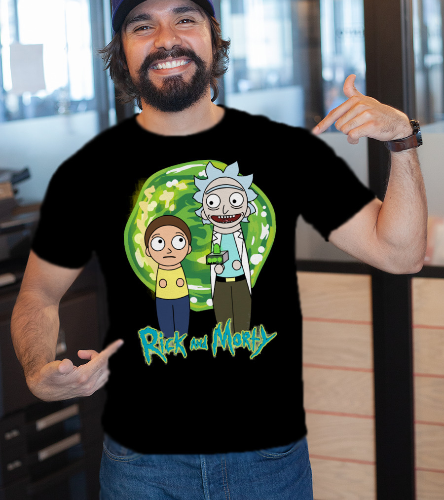 Rick And Morty Green Portal Cute Characters T-Shirt