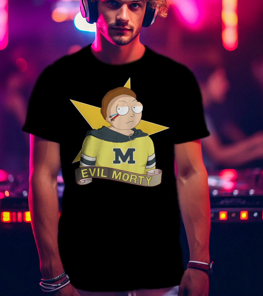 Evil Morty M Star Patch And Scroll Banner T-Shirt