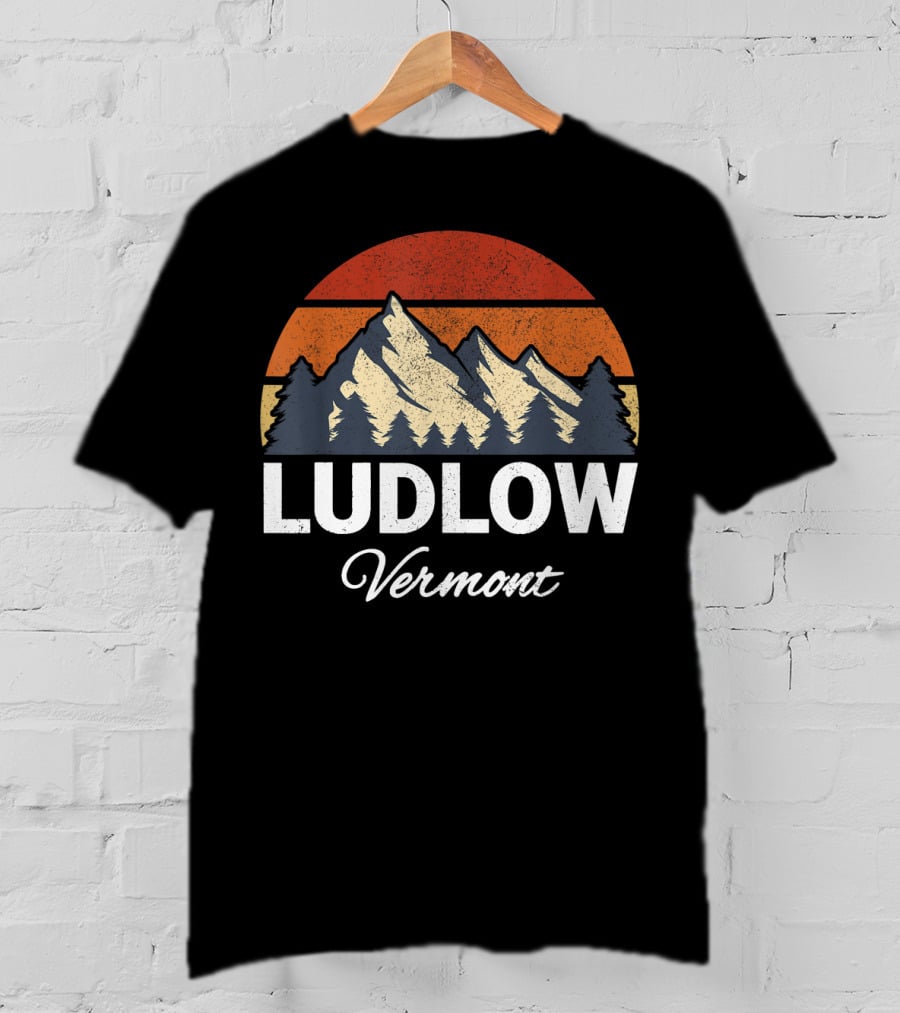 Ludlow Vermont Mountain Forest Retro Sunset T-Shirt