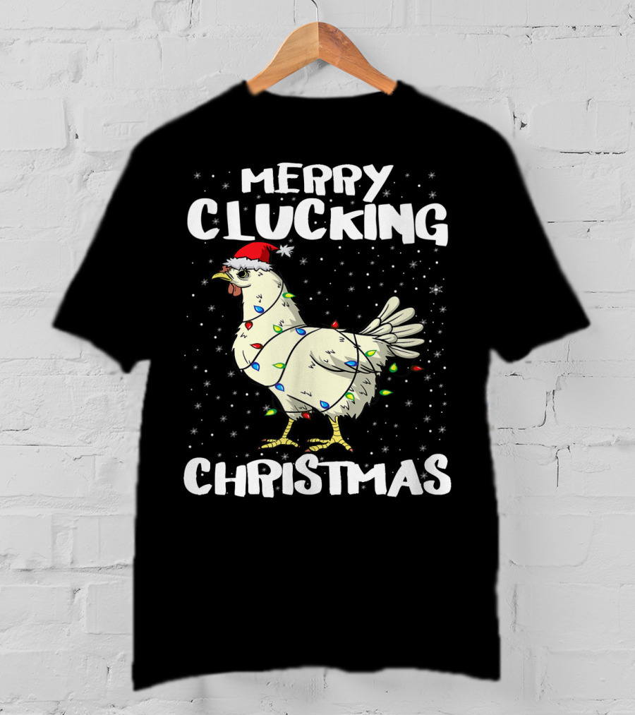 Merry Clucking Christmas Chicken Santa Hat Lights T-Shirt