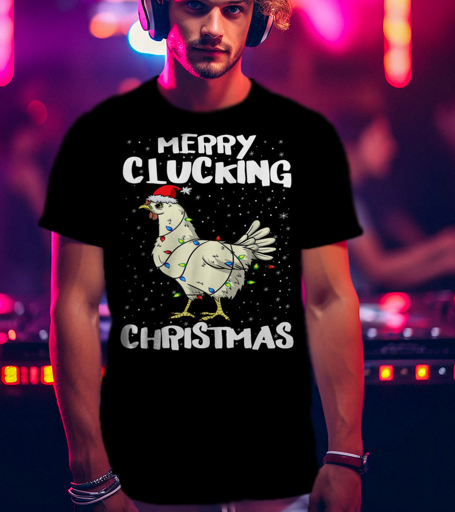 Merry Clucking Christmas Chicken Santa Hat Lights T-Shirt