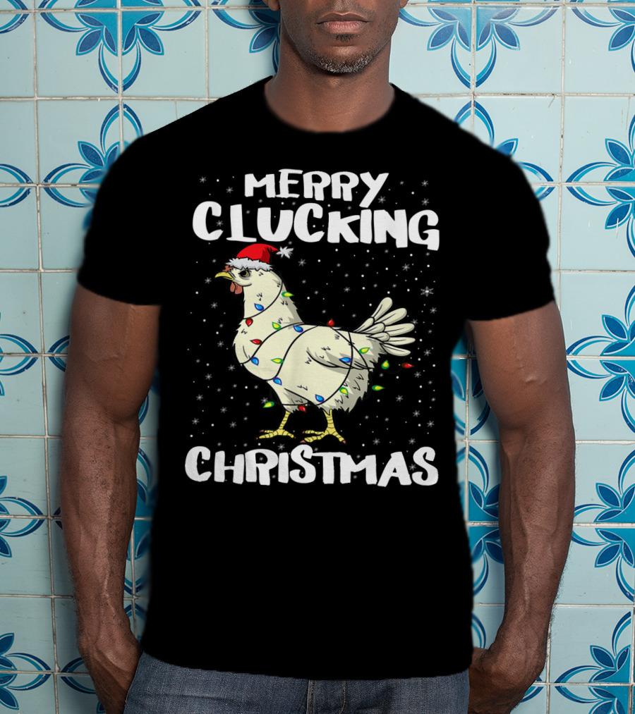 Merry Clucking Christmas Chicken Santa Hat Lights T-Shirt