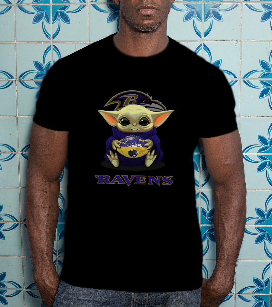 Yoda Holding Football Baltimore Ravens T-Shirt