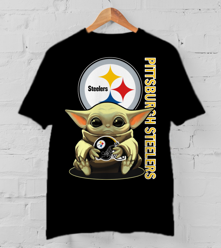 Pittsburgh Steelers Baby Yoda With Helmet T-Shirt